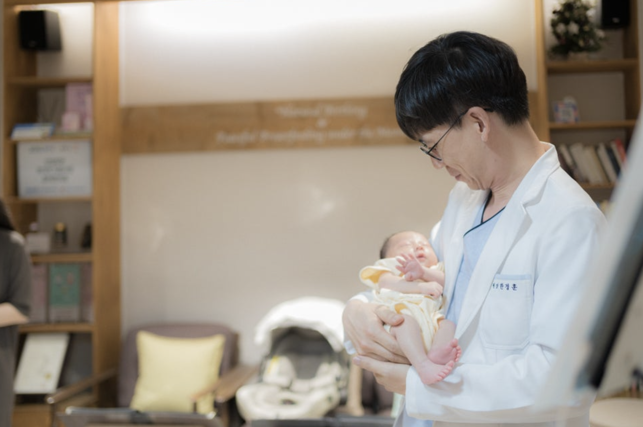 You are currently viewing 동탄난임, 시험관 성공률보다 중요한 ‘건강한 임신 환경’의 의미